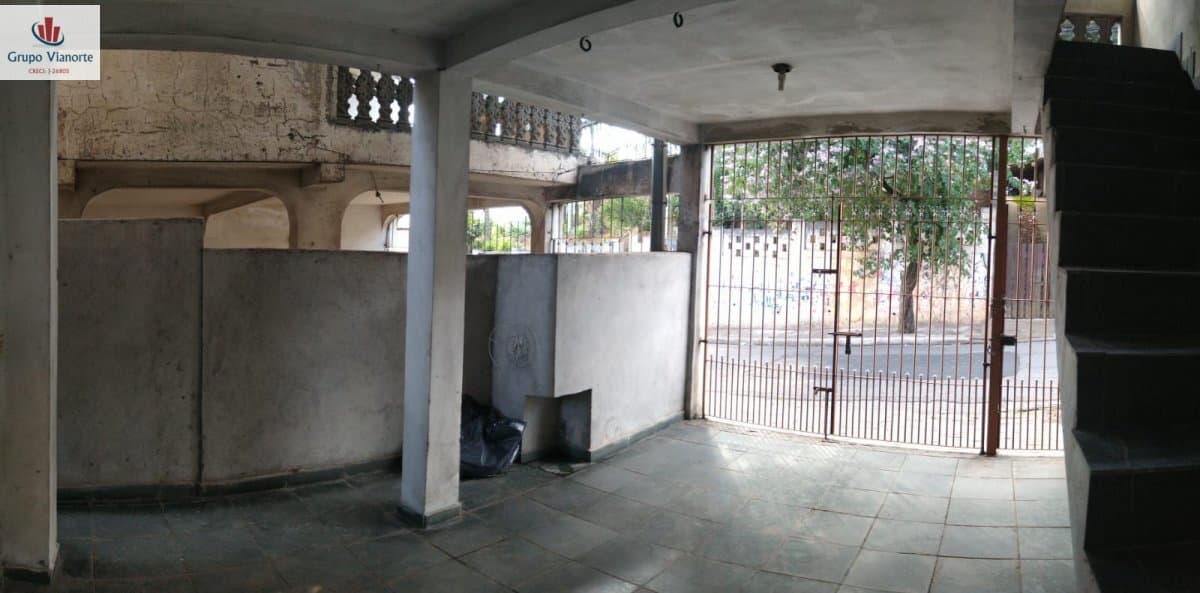 Sobrado Padrão em Vila Amália (Zona Norte) São Paulo-SP