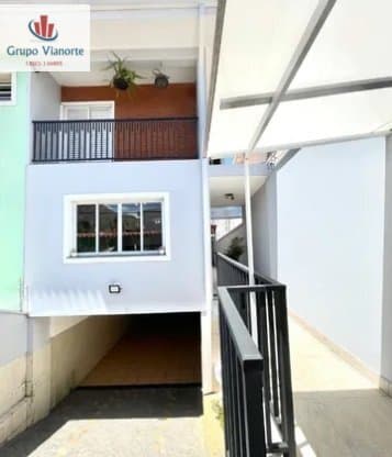 Sobrado Padrão para Venda em Vila Mazzei São Paulo-SP