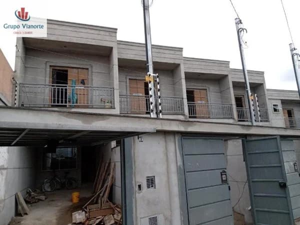 Sobrado Padrão para Venda em Imirim São Paulo-SP
