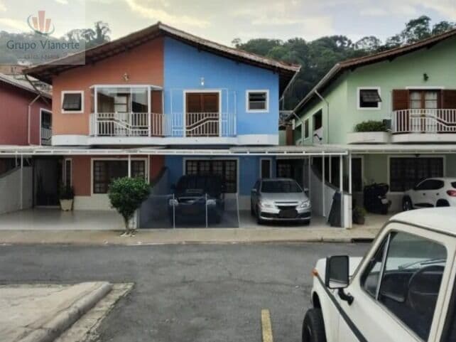 Casa de Condomínio em São Paulo - Horto Florestal