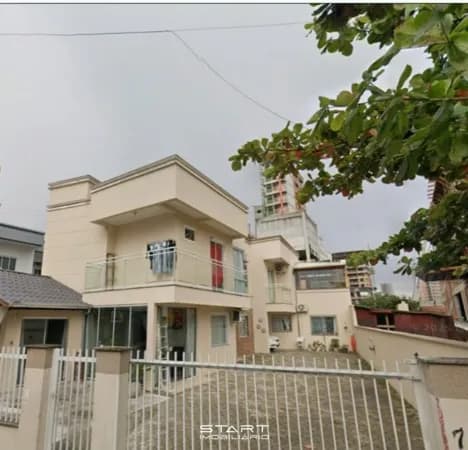 Casa Geminada em Balneário Pereque, Porto Belo/SC