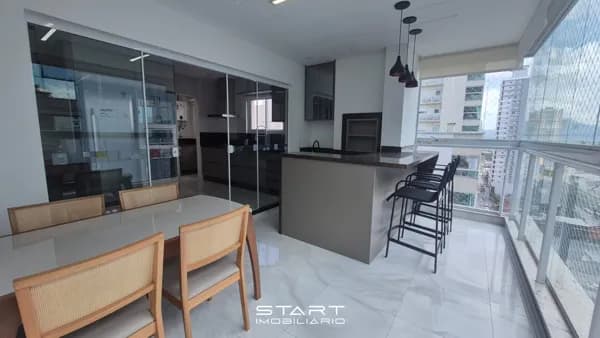 Apartamento Alto Padrão em Meia Praia, Itapema/SC