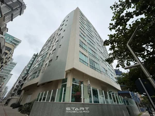 Apartamento Alto Padrão em Meia Praia, Itapema/SC