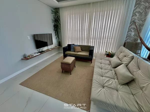 Apartamento 02 suítes em Balneário Perequê / Porto Belo - SC
