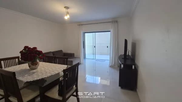 Apartamento em Meia Praia, Itapema/SC