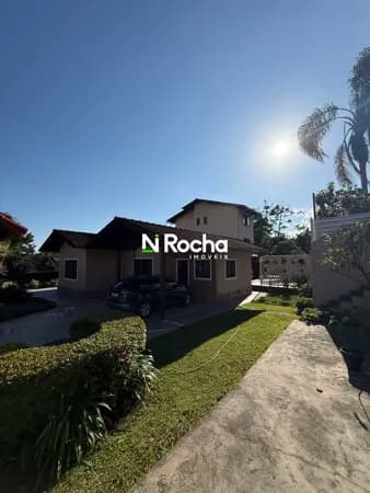 Magnífica casa no Castelânea. Localização Privilegiada e Agradável