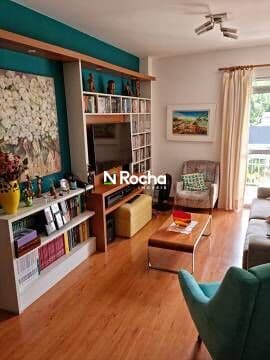 Oportunidade apartamento com 105m2 de frente com varanda.