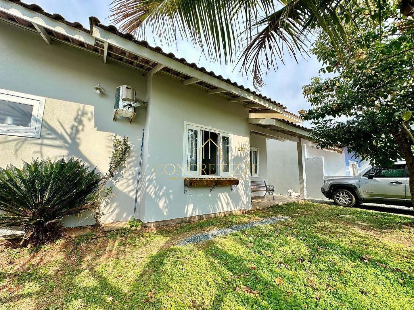 BELISSÍMA CASA AVERBADA NO BAIRRO GRAVATÁ!!!