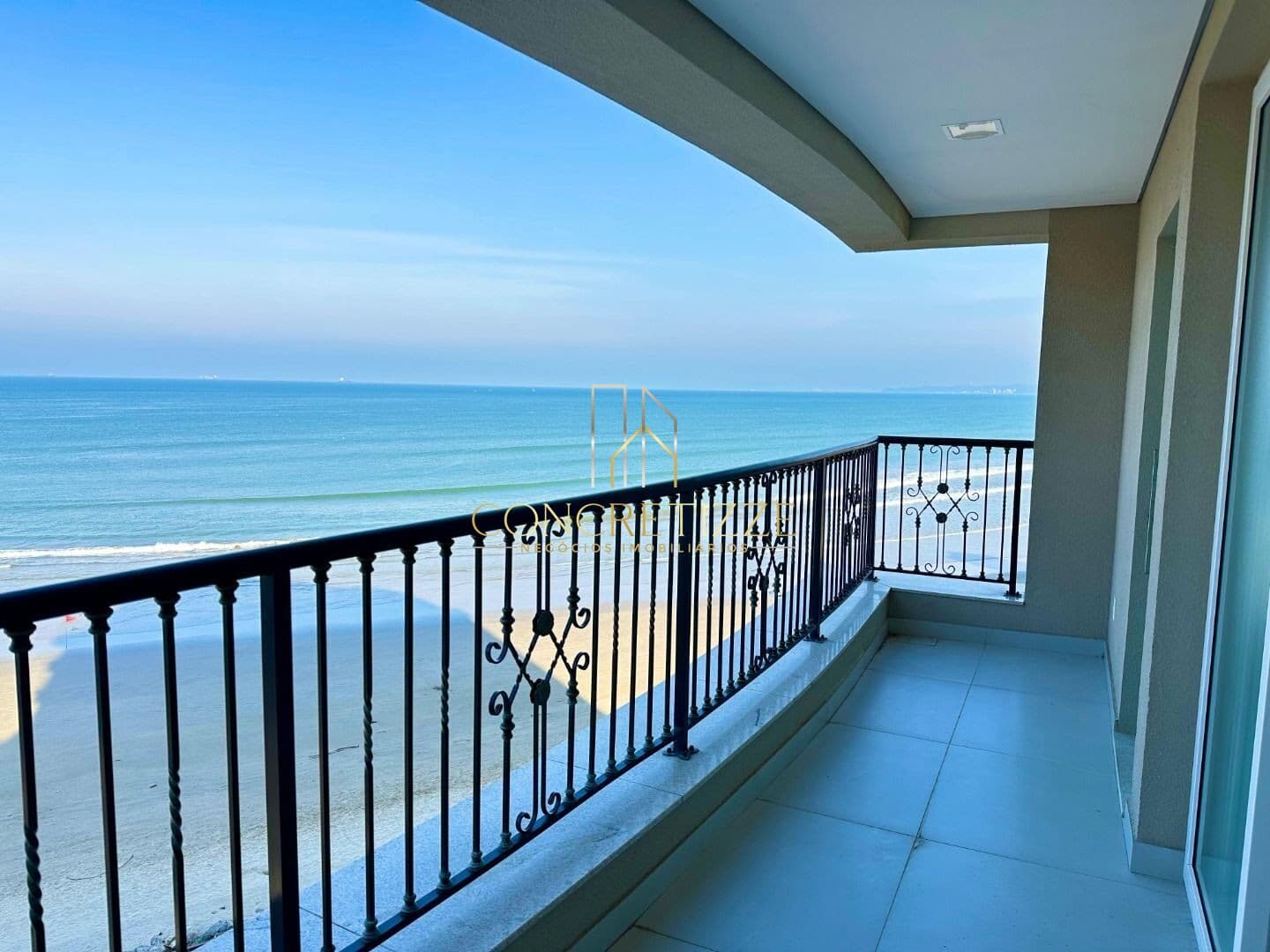 APARTAMENTO FRENTE MAR - ALTO PADRÃO NO BAIRRO GRAVATÁ!!!