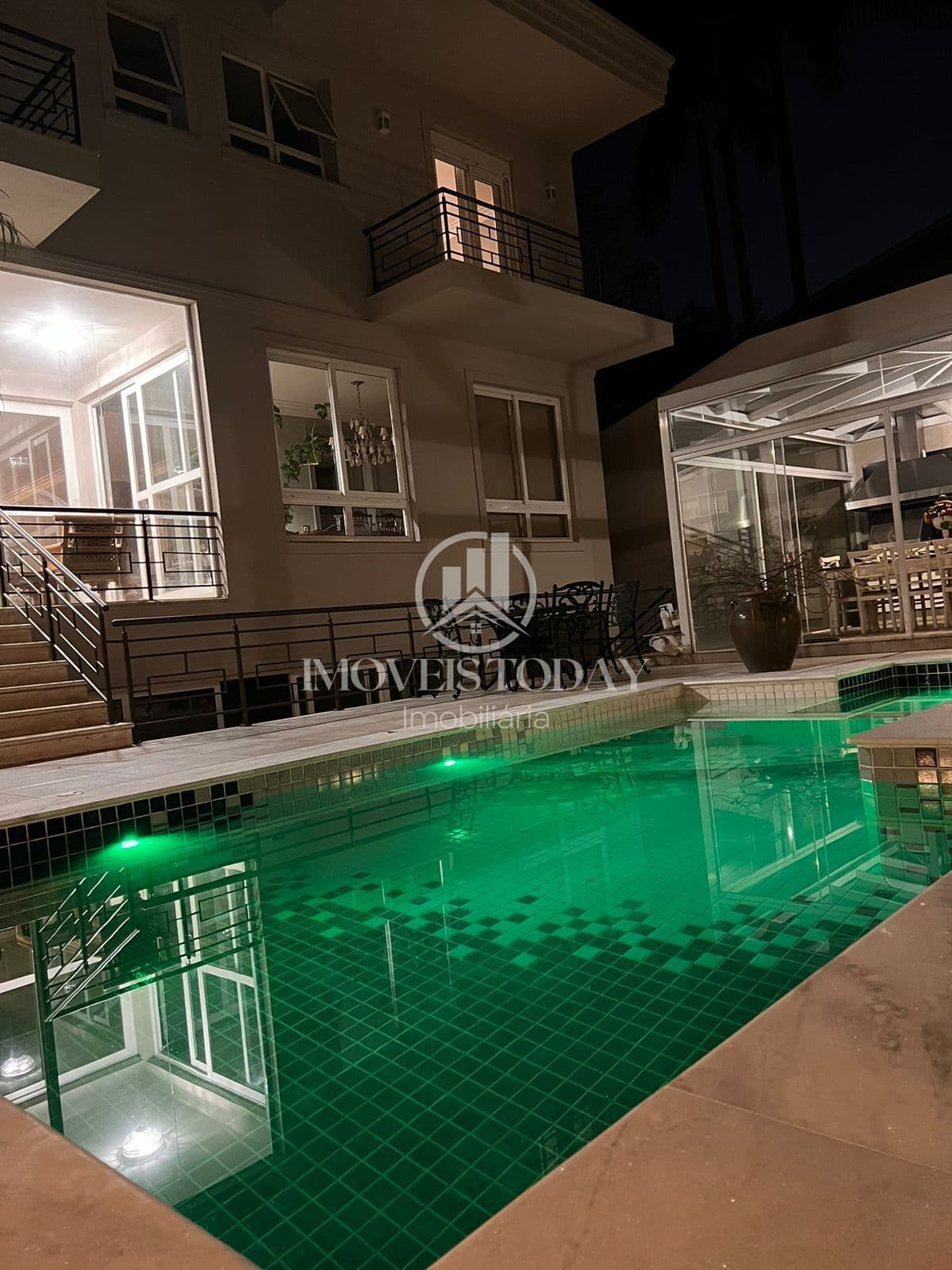 Casa Alto Padrão Alameda Colômbia - 5 suites 5 vagas Conforto em um Ambiente Privilegiado