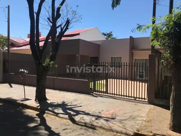 Casa com 3 dormitórios à venda, 130 m² por R$ 529.000,00 - Jardim Gisela - Toledo/PR