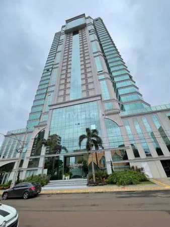 Apartamento com 3 dormitórios à venda por R$ 2.900.000,00 - Vila Industrial - Toledo/PR