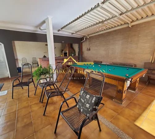 Casa térrea alto padrão à venda no bairro Parque Residencial Comendador Mançor Daud, próximo ao Hospital Austa em São José do Rio Preto/SP.