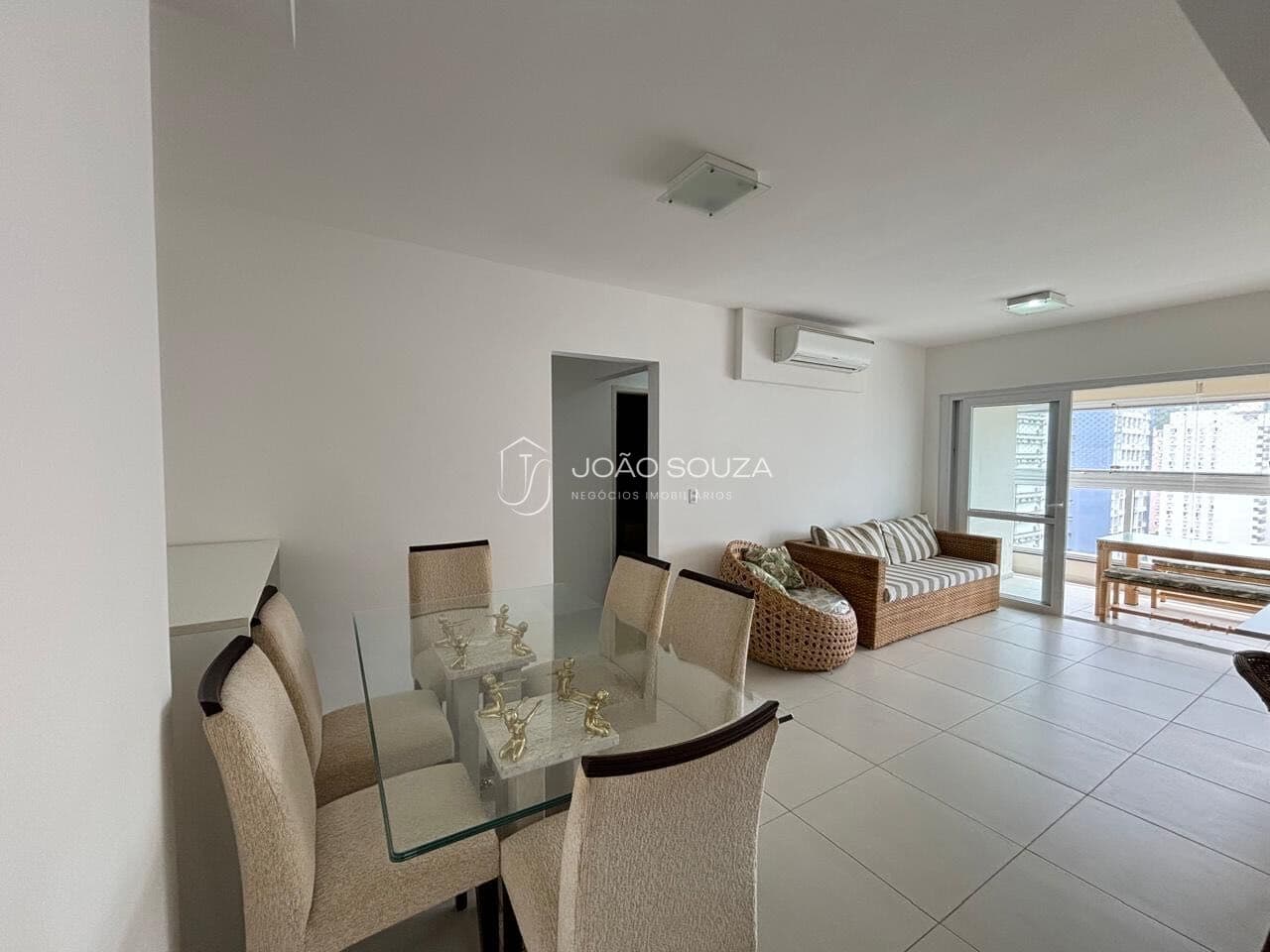 Apartamento em Pitangueiras, Guarujá/SP