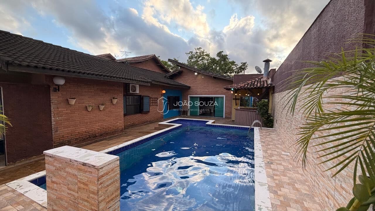 Casa em Guarujá - Enseada