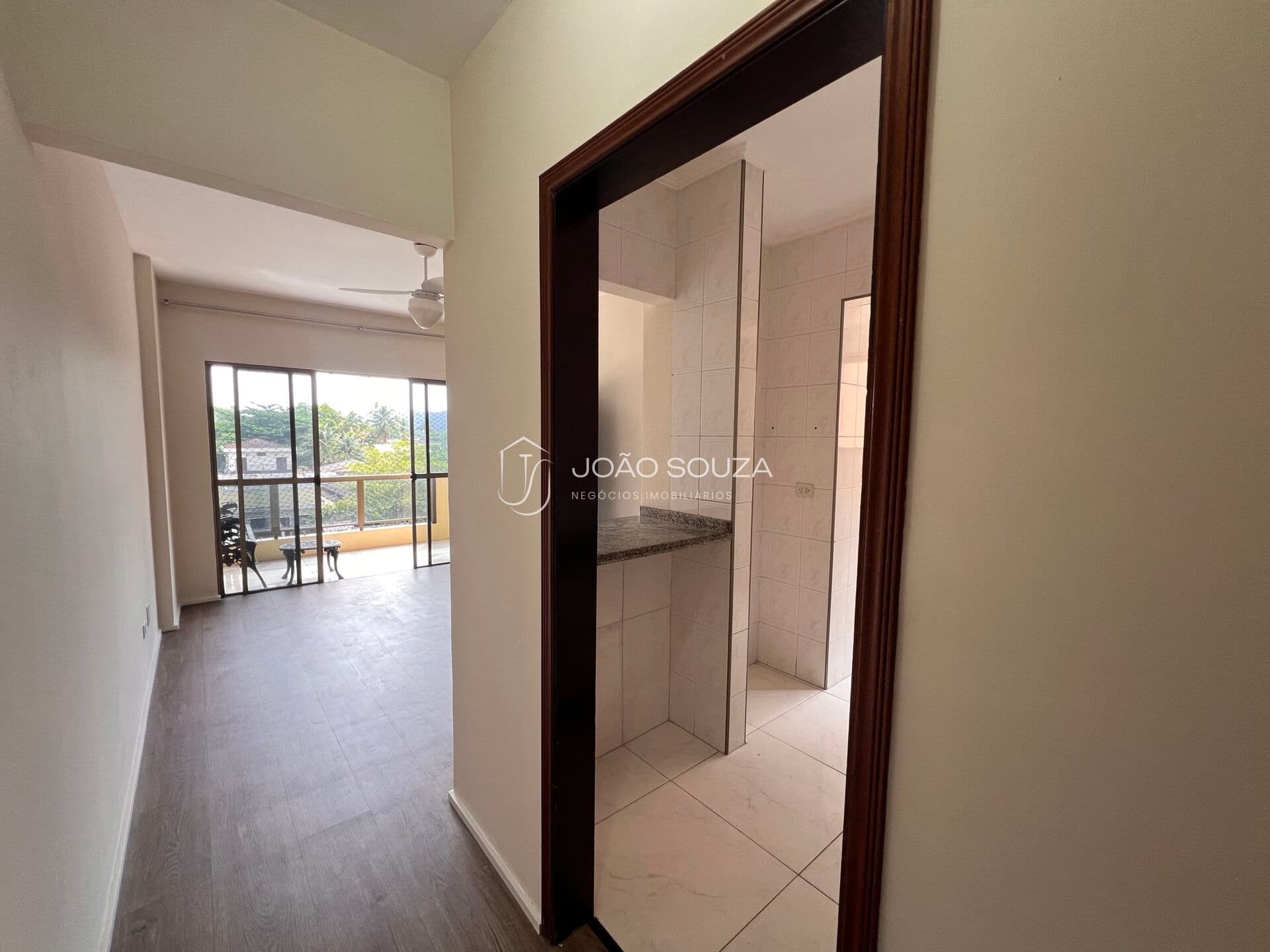 Apartamento à venda – Praia do Tombo | Guarujá