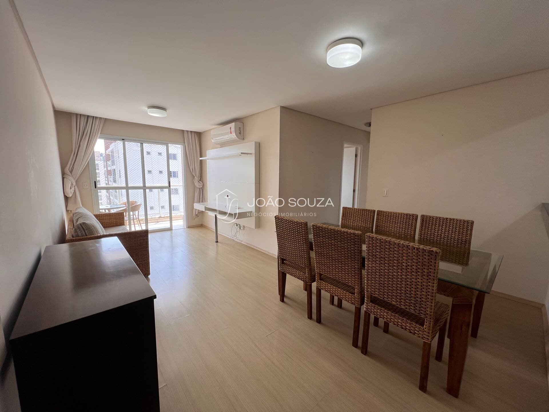 Apartamento em Astúrias, Guarujá/SP
