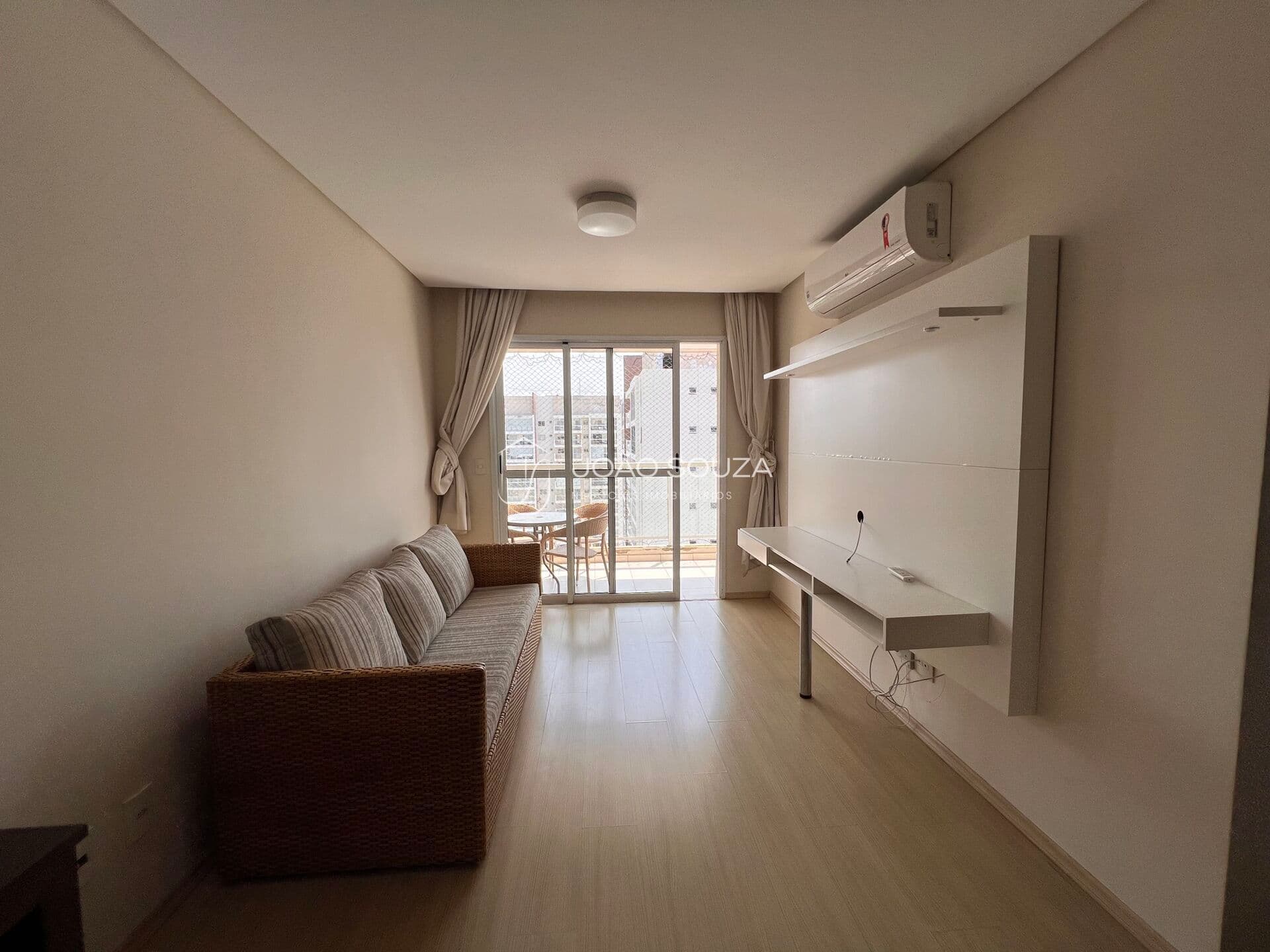 Apartamento em Astúrias, Guarujá/SP