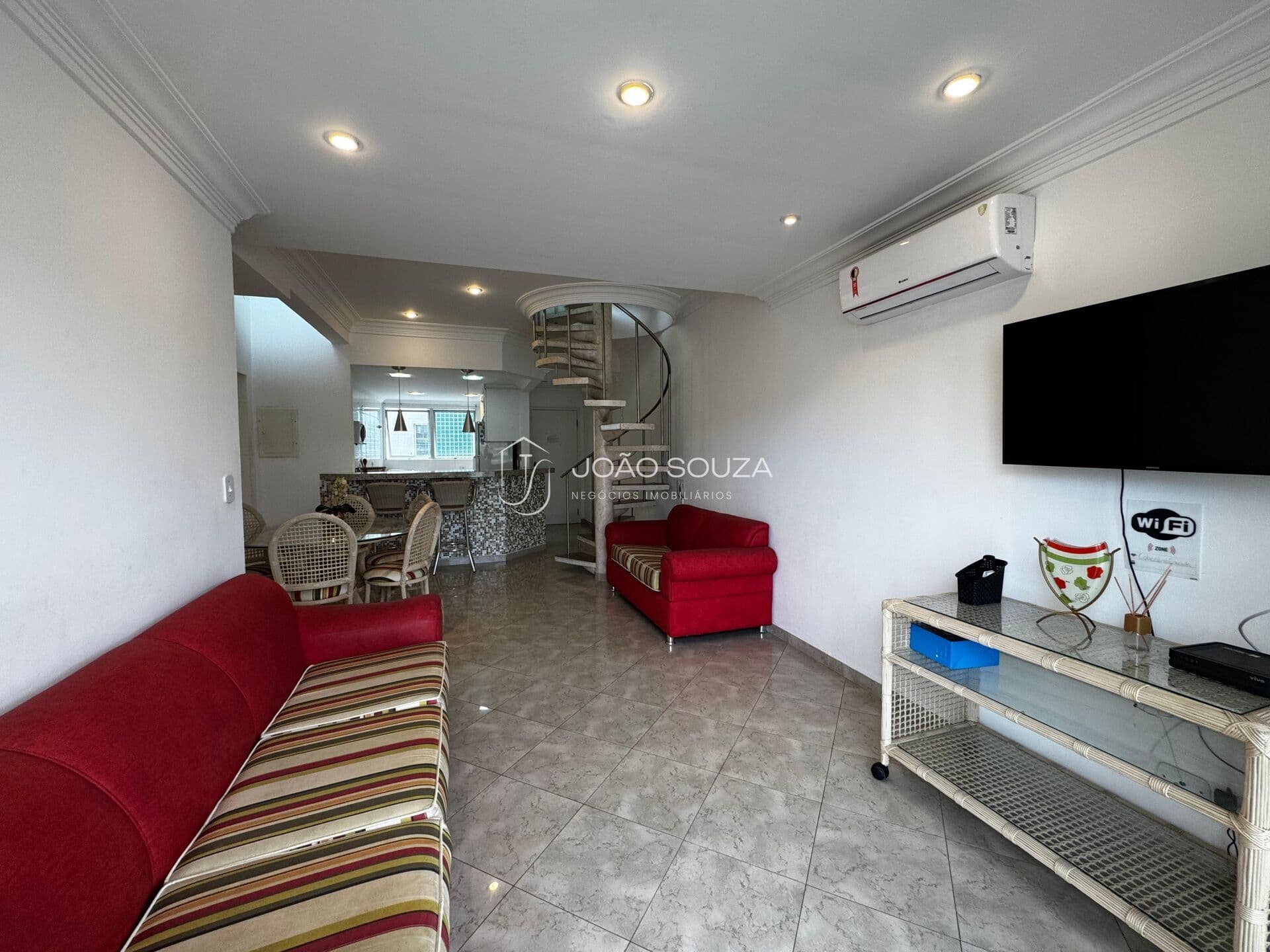 Cobertura Duplex à Venda – Praia da Enseada | Guarujá – SP