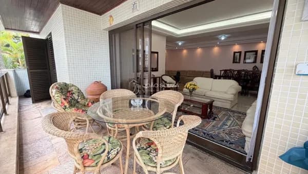 Apartamento em Guarujá - Loteamento João Batista Julião
