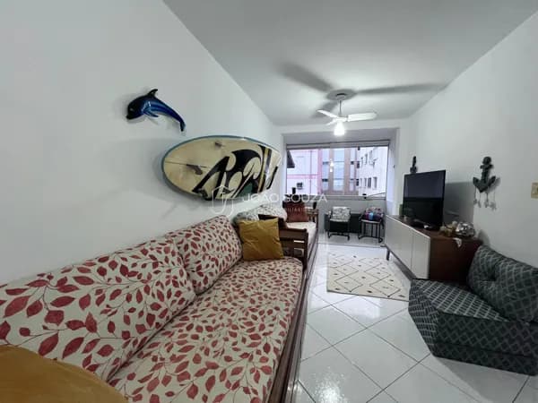 Apartamento oportunidade para moradia ou investimento.