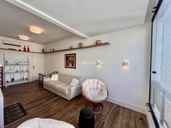 Apartamento Alto Padrão à Venda em Guarujá – Pitangueiras