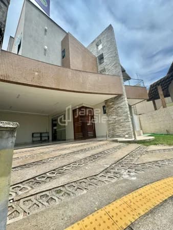Sobrado em Parnamirim - Parque do Jiqui