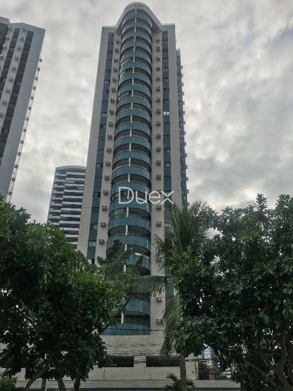 Apartamento em Boa Viagem · 3 Quartos sendo 2 suítes · 1 banheiro social · 2 vagas na garagem · 1 salas p/ 2 ambientes (estar, jantar, visita) · área privativa: 114,63m² Recife/PE