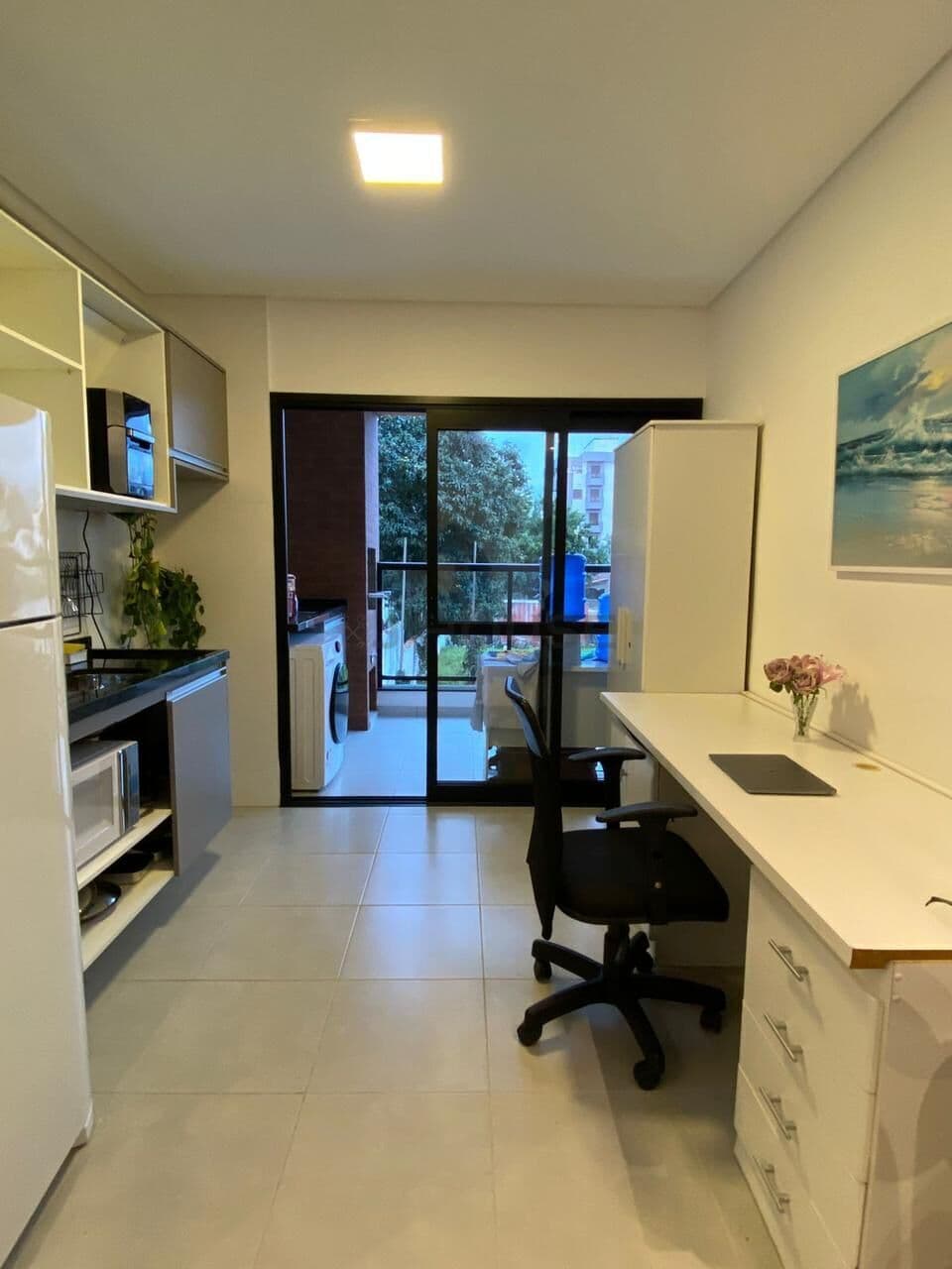 Apartamento mobiliado e decorado- Itaguá.