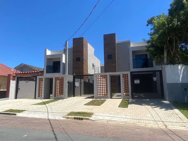 Sobrado em Curitiba - Guaíra