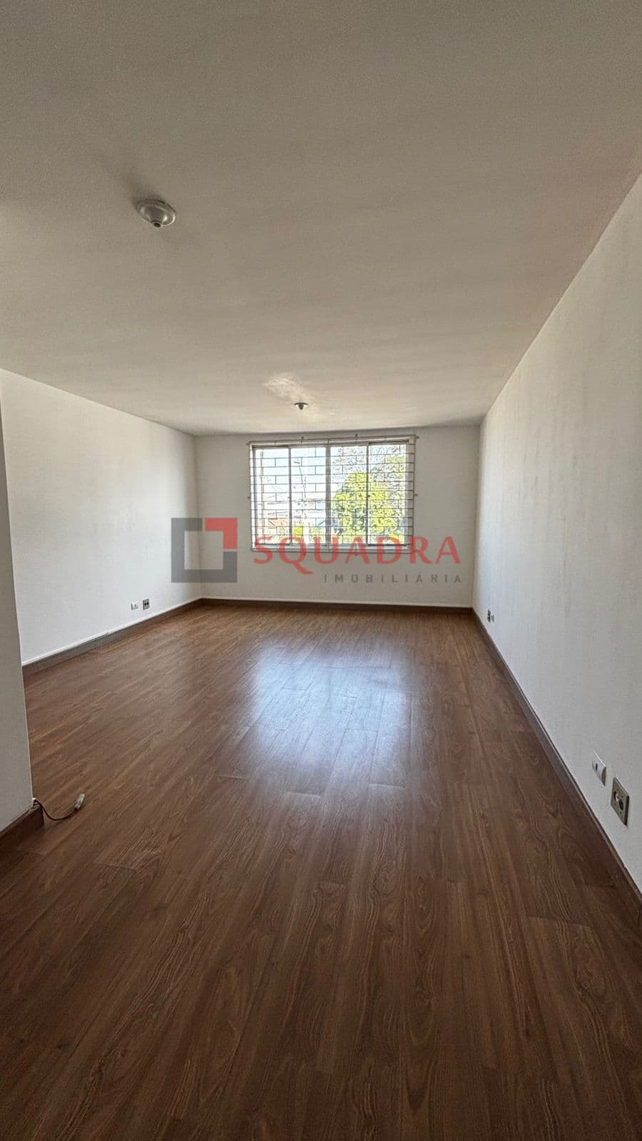Sala Comercial em Xaxim, Curitiba/PR