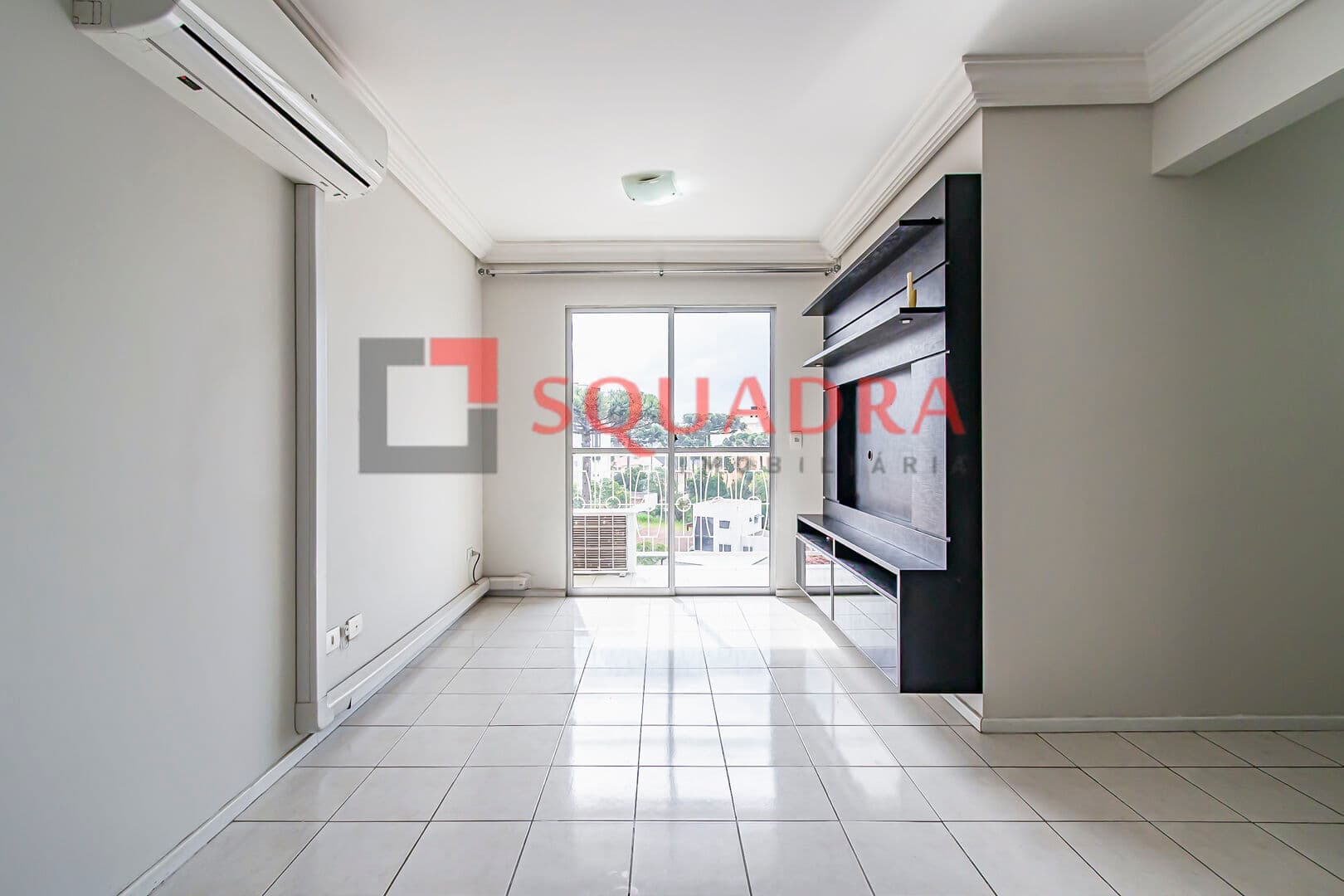 Apartamento em Capão Raso, Curitiba/PR