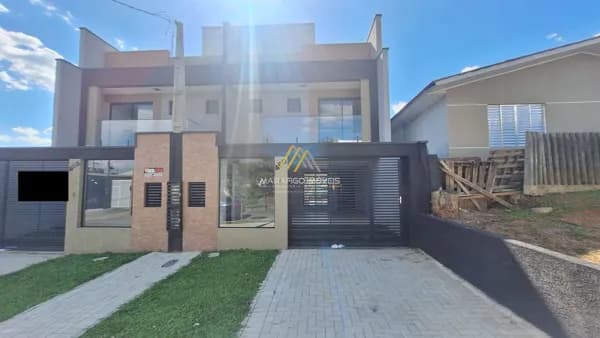 Sobrado em Cruzeiro, São José dos Pinhais/PR