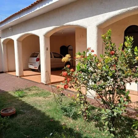 Casa Térrea à Venda no Bairro Monte Alegre – Ribeirão Preto/SP Ampla, Moderna e com Área de Lazer Completa!R$ 799.000,00