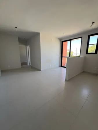 Apartamento á venda no bairro Serraria- São Jose/sc