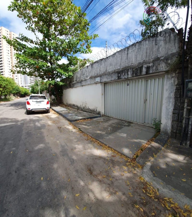 Casa Padrão para Venda em Papicu Fortaleza-CE