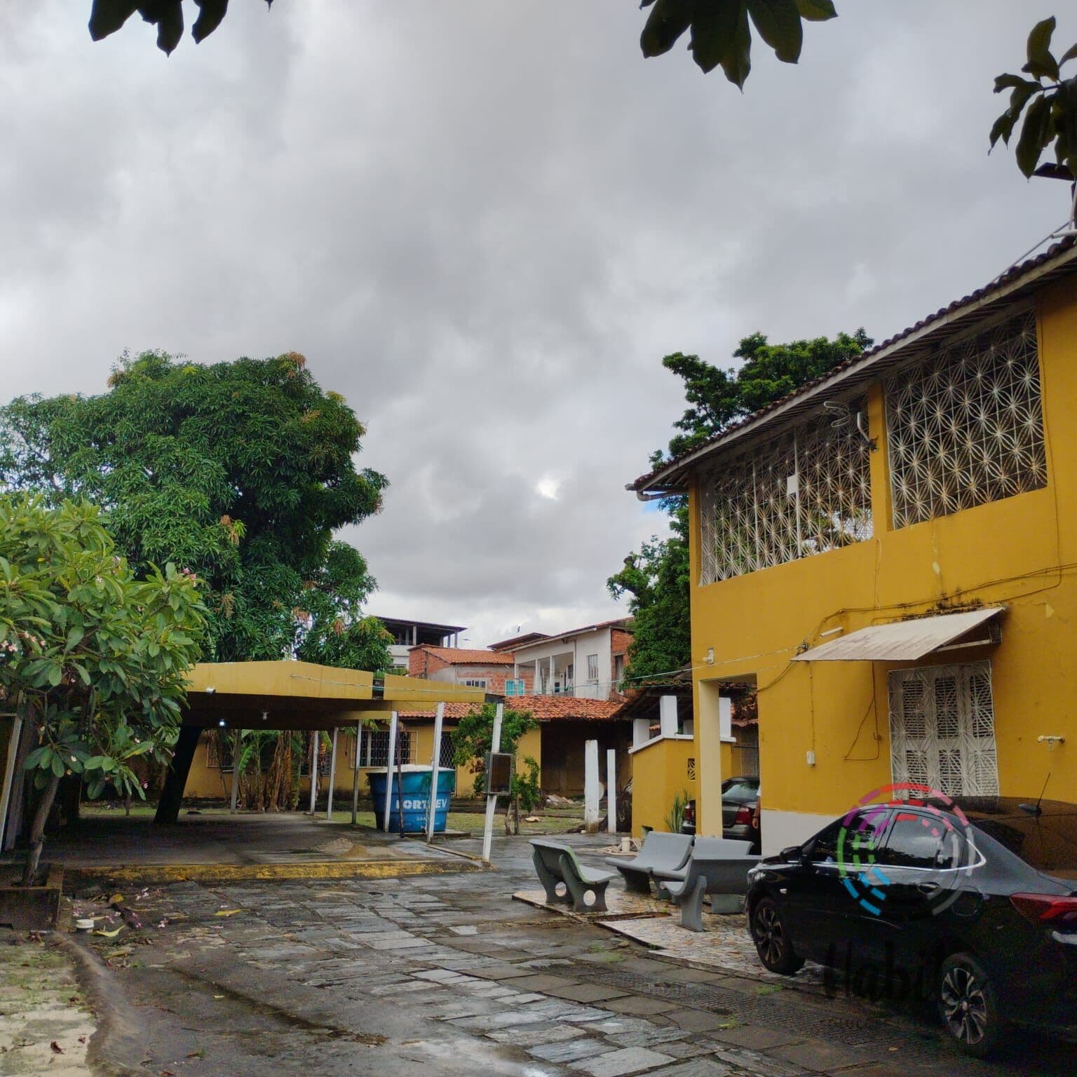 Sobrado em Fortaleza - Montese