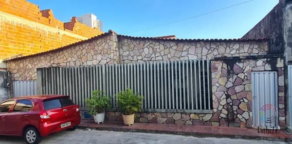 Casa em Fortaleza - Cidade 2000