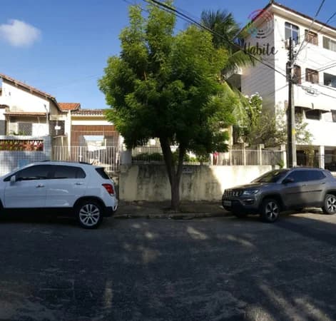 Casa Padrão para Venda em Fátima Fortaleza-CE