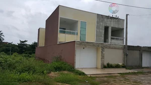 Casa Duplex para Venda em Centro Eusébio-CE