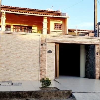 Casa Padrão para Venda em Cajazeiras Fortaleza-CE
