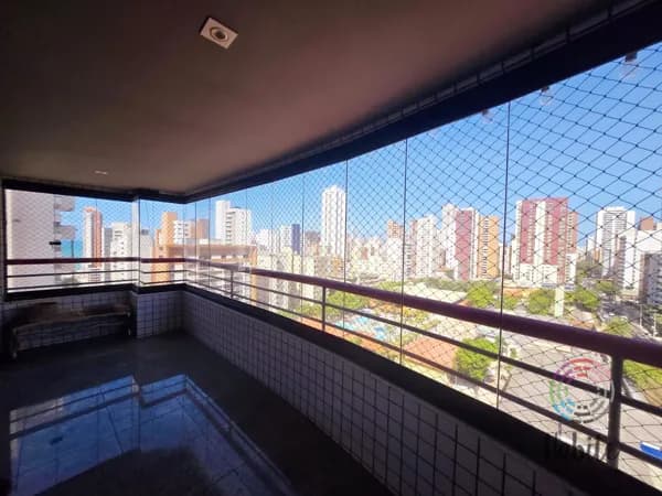 Apartamento em Fortaleza - Meireles