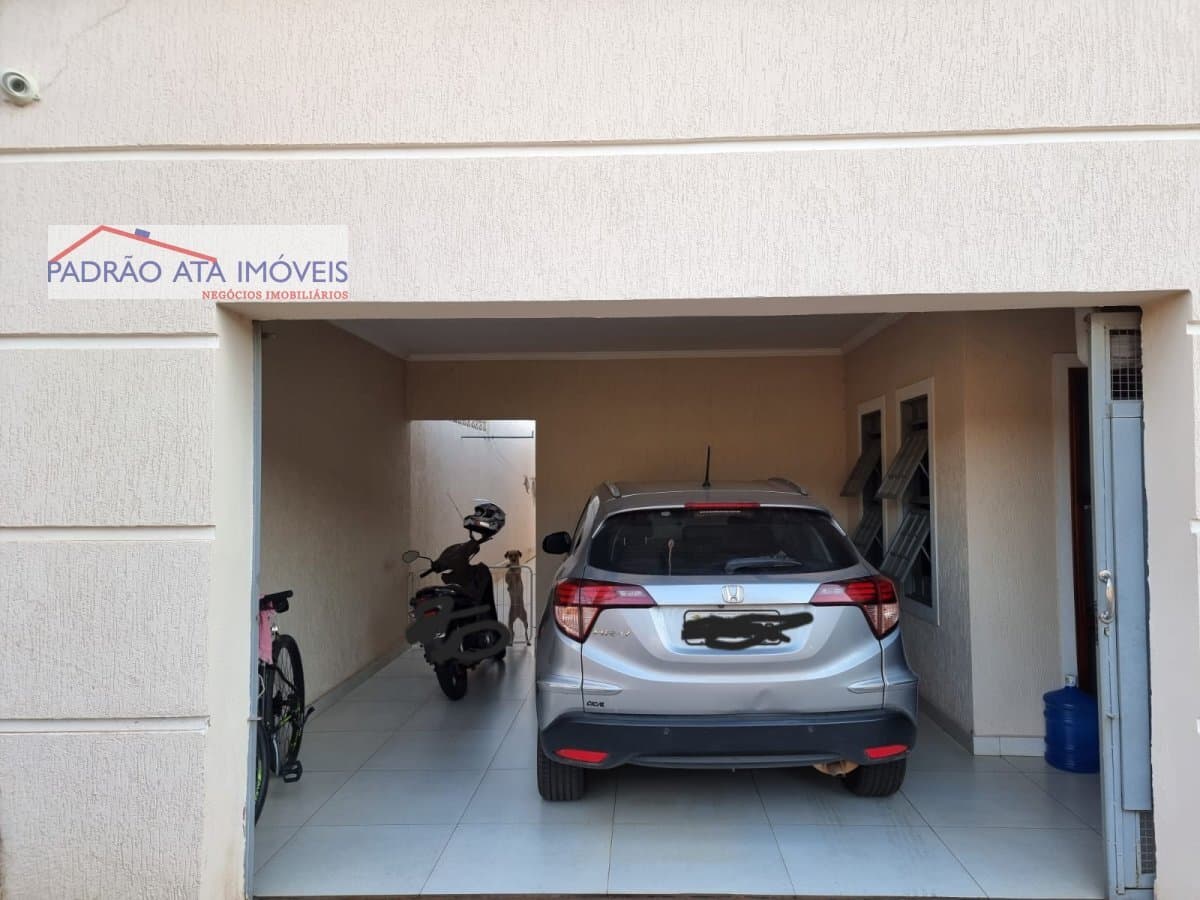 Casa Térrea para Venda em Conjunto Habitacional Etheocle Turrini Araçatuba-SP