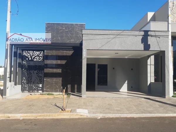 Casa Alto Padrão para Venda em Aeroporto Araçatuba-SP