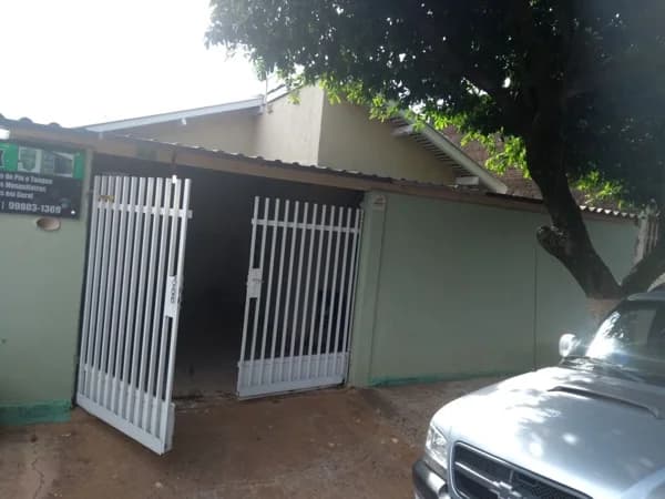 Casa Térrea para Venda em Conjunto Habitacional Clóvis Valentin Picolotto Araçatuba-SP