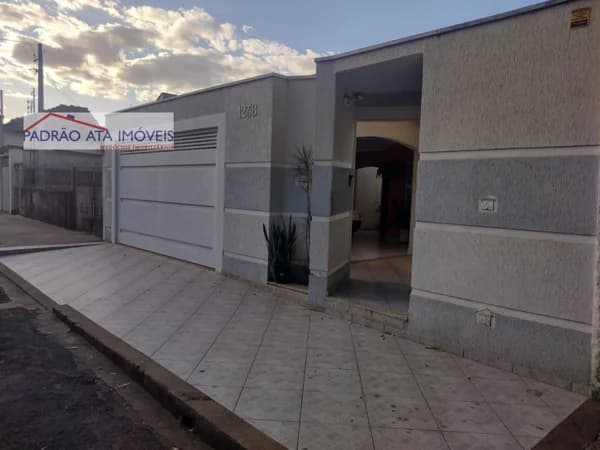 Casa Alto Padrão para Venda em Novo Paraíso Araçatuba-SP