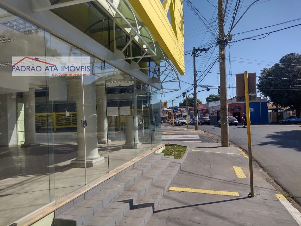 Salão comercial Padrão para Aluguel em Paraíso Araçatuba-SP