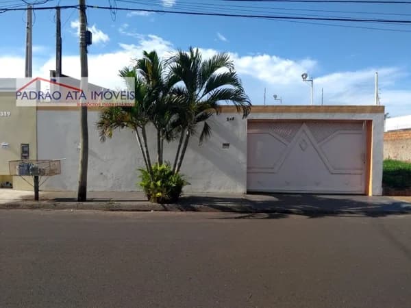 Casa Padrão para Venda em Ipanema Araçatuba-SP