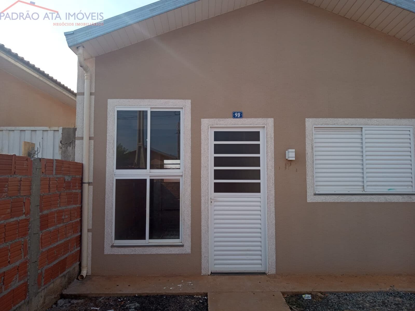 *** CASA A VENDA NO BAIRRO PAQUERE ***