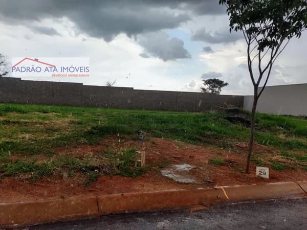 Terreno em Condomínio para Venda em Ipanema Araçatuba-SP
